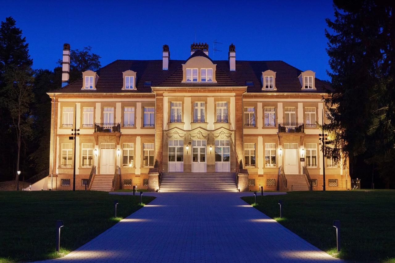 Chateau Hochberg, Hotel & Restaurant Wingen-sur-Moder Buitenkant foto