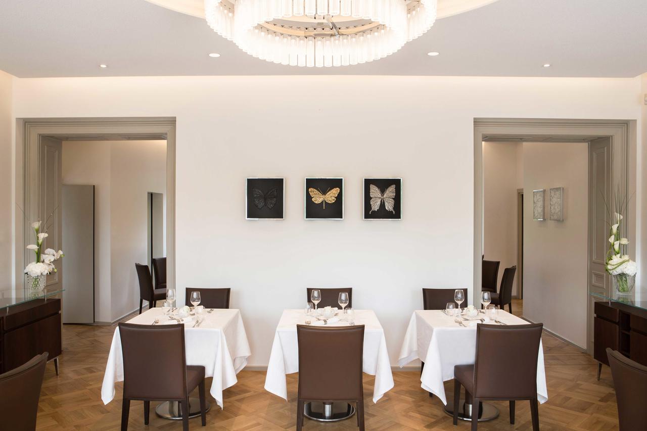 Chateau Hochberg, Hotel & Restaurant Wingen-sur-Moder Buitenkant foto